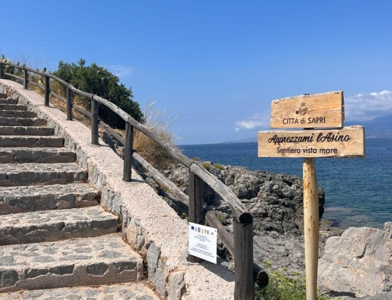 Sentiero Apprezzami l'Asino, Sapri