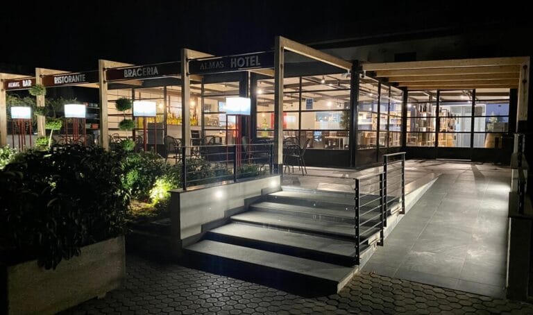 hotel almas paestum esterni struttura tSa 1200X7101 768x454